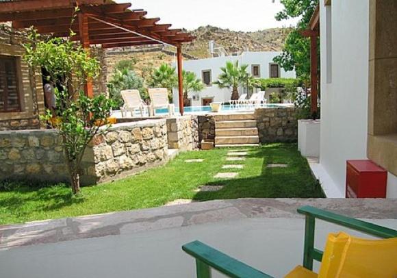Patmos Garden room 1